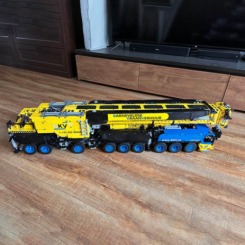 MOC Small Particles V3.0 1/20  2.4G RC Mobile LTM1750-9.1  All-terrain Crane Building Blocks  Construction Vehicle Model  (7778PCS) MOC Small Particles V3.0 1/20  2.4G RC Mobile LTM1750-9.1  All-terrain Crane Building Blocks  Construction Vehicle Model  (7778PCS)