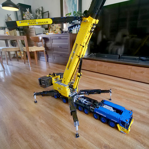 MOC Small Particles V3.0 1/20  2.4G RC Mobile LTM1750-9.1  All-terrain Crane Building Blocks  Construction Vehicle Model  (7778PCS) MOC Small Particles V3.0 1/20  2.4G RC Mobile LTM1750-9.1  All-terrain Crane Building Blocks  Construction Vehicle Model  (7778PCS)