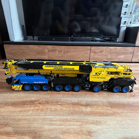 MOC Small Particles V3.0 1/20  2.4G RC Mobile LTM1750-9.1  All-terrain Crane Building Blocks  Construction Vehicle Model  (7778PCS) MOC Small Particles V3.0 1/20  2.4G RC Mobile LTM1750-9.1  All-terrain Crane Building Blocks  Construction Vehicle Model  (7778PCS)