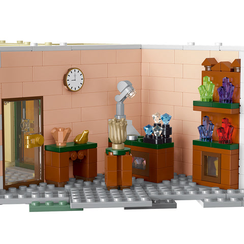 Mocsage Lighted Roman Corner Shop Street Scene Building Blocks Set(4507PCS)